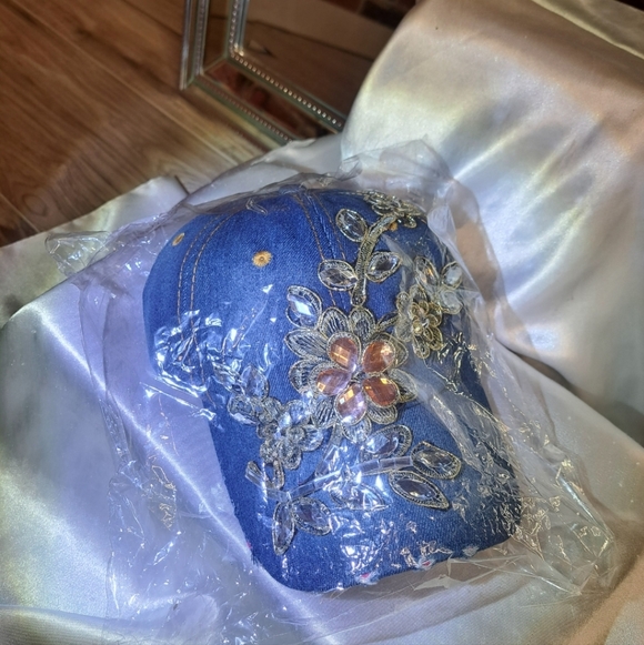 RINESTONED Denim Baseball Cap - Picture 8 of 8